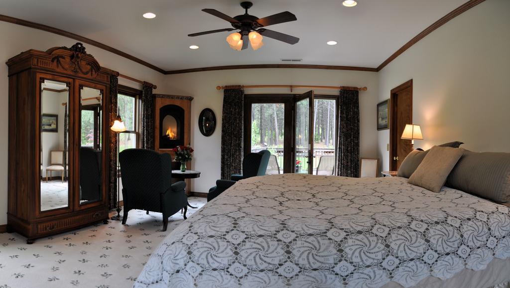 Idahome Bed And Breakfast Post Falls Bagian luar foto