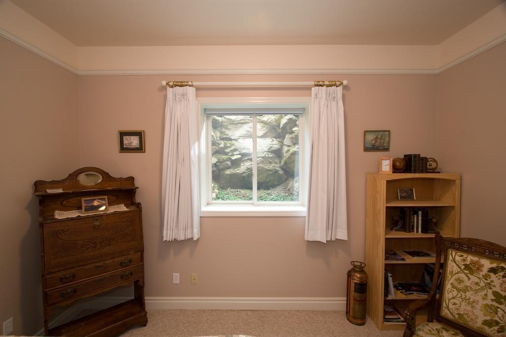 Idahome Bed And Breakfast Post Falls Bagian luar foto
