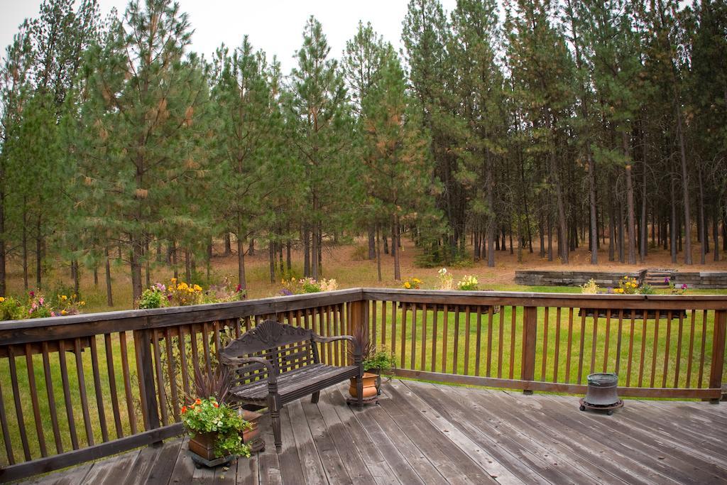 Idahome Bed And Breakfast Post Falls Bagian luar foto